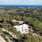 Seaesta Villas