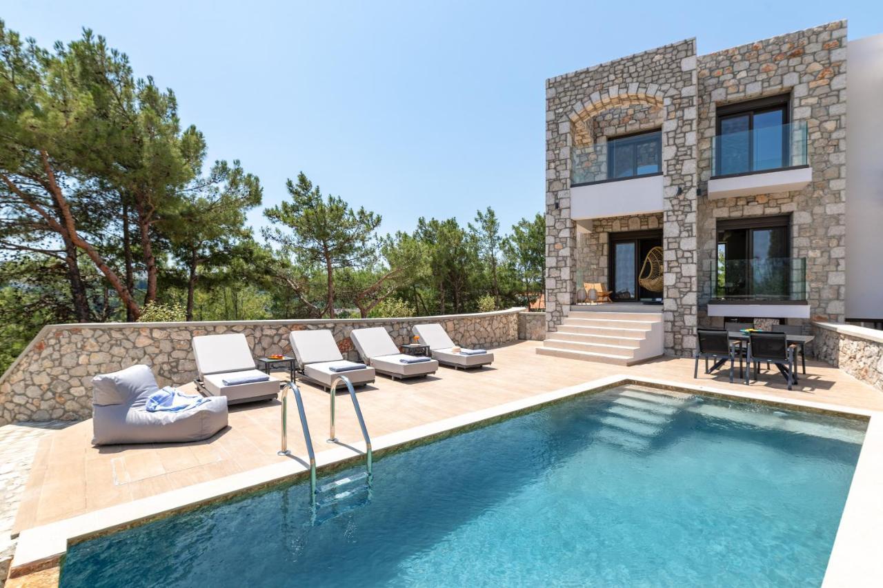 Seaesta Vila